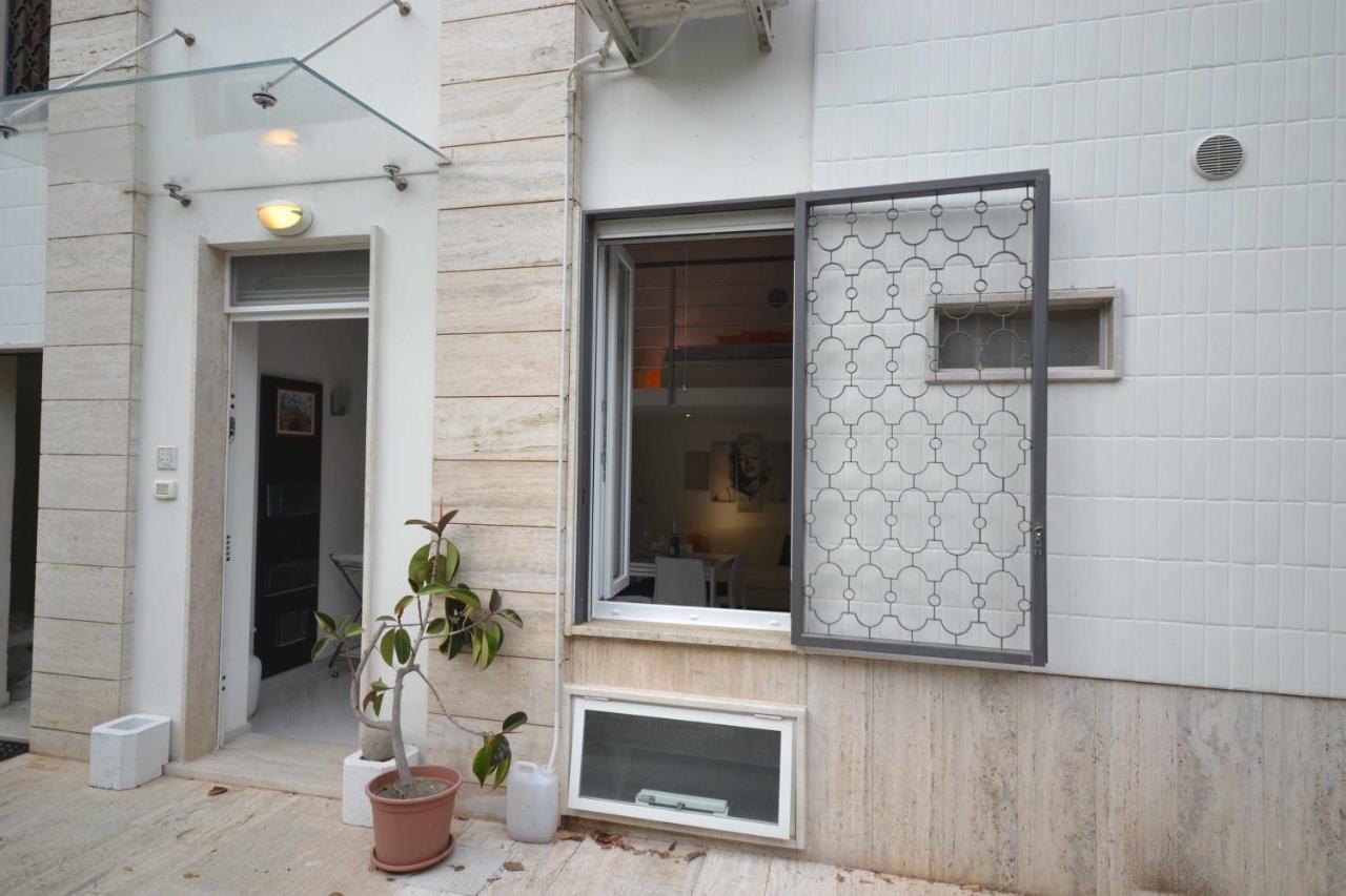 Bed and Breakfast Golden Bay Trani Exterior foto