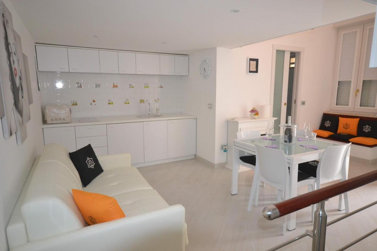 Bed and Breakfast Golden Bay Trani Exterior foto