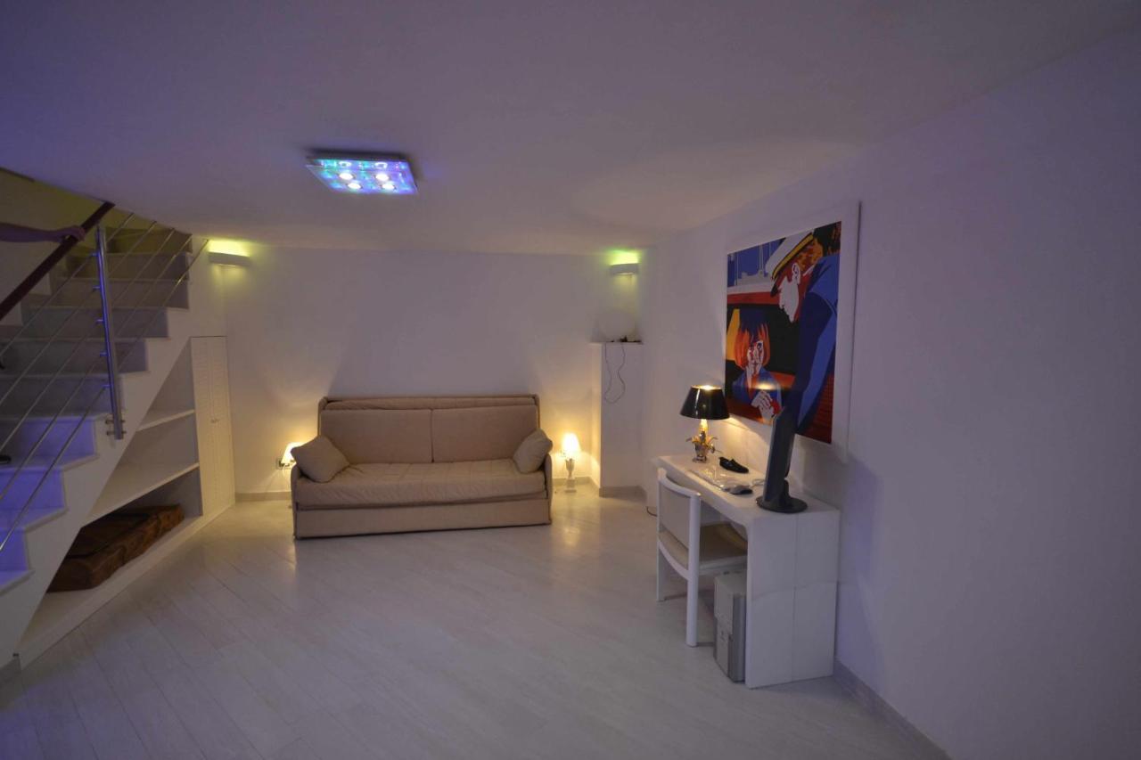 Bed and Breakfast Golden Bay Trani Exterior foto