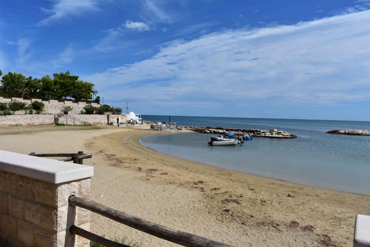 Bed and Breakfast Golden Bay Trani Exterior foto